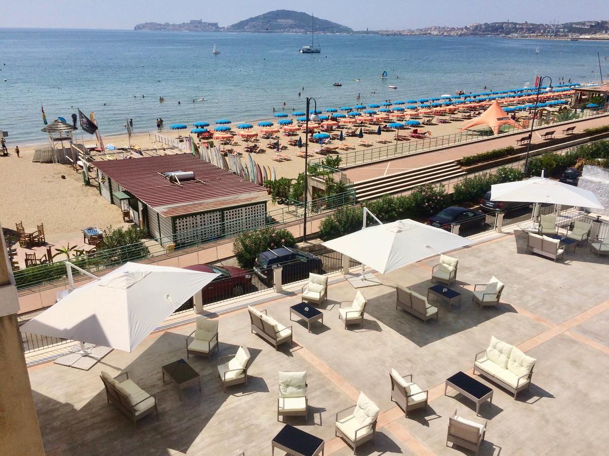 Klaton Beach Hotel フォルミア エクステリア 写真