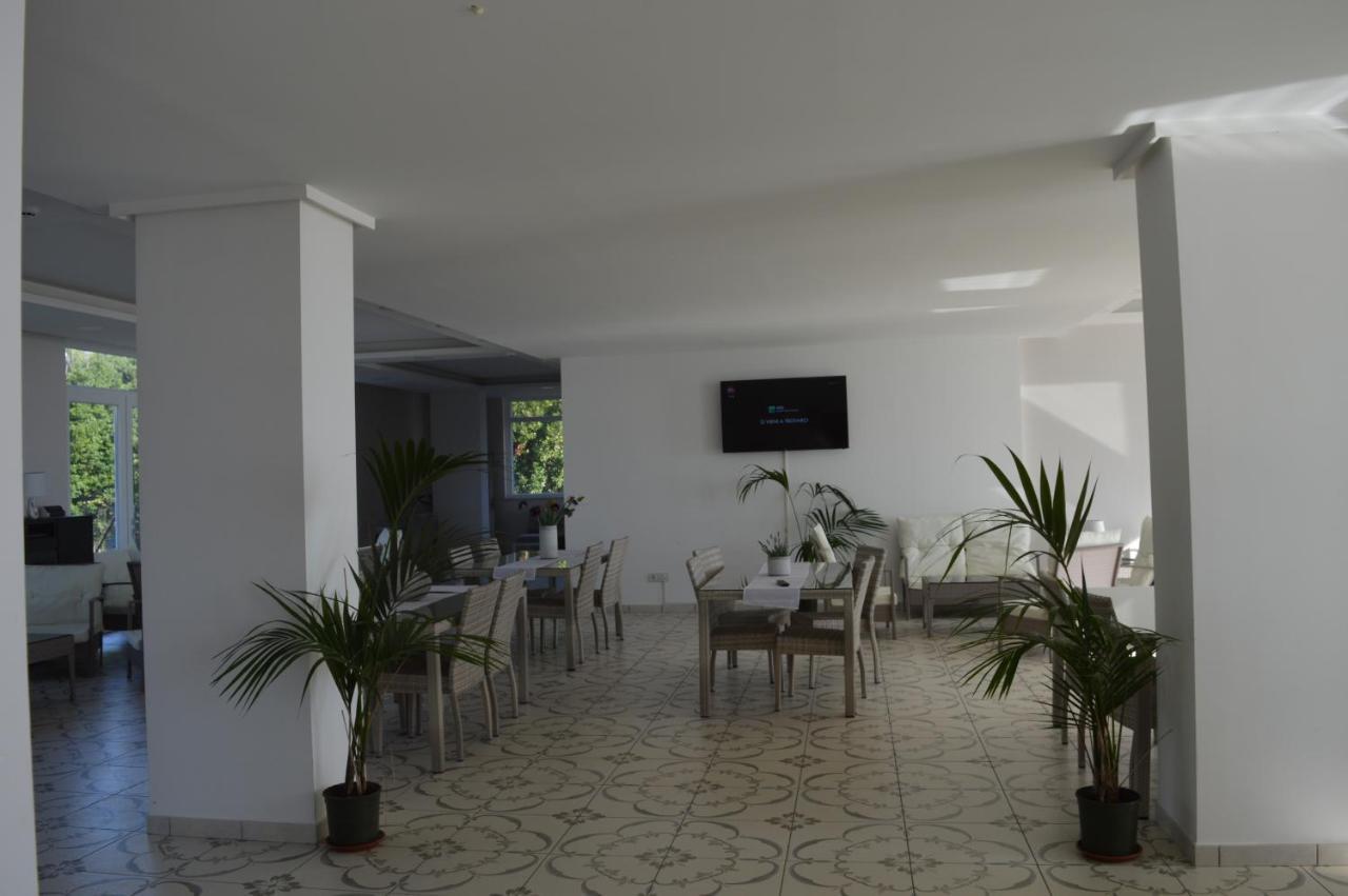 Klaton Beach Hotel フォルミア エクステリア 写真